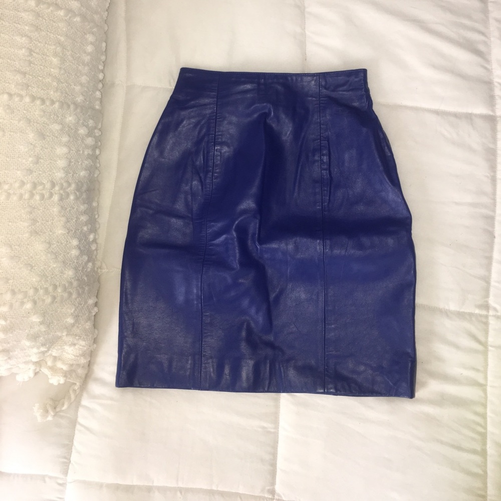Leather mini skirt size 2
